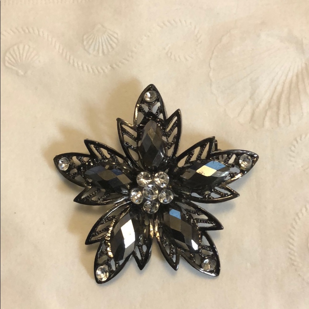 2 for $12 - NWT fashion butterfly pin!